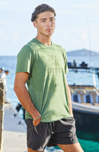Load image into Gallery viewer, Super Soft Men's Vintage Keeper Tee